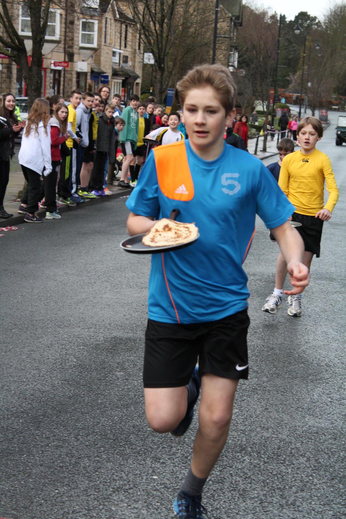 Ilkley pancake race 2014