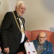 Cyril Wilkinson with the Lord Mayor of Leeds, Councillor Bob Gettings
